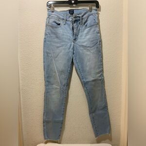 J Crew women’s 9”High Rise Skinny Jeans size 26